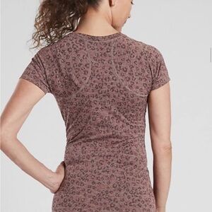 Athleta Brown Leopard Print Short Sleeve Tee